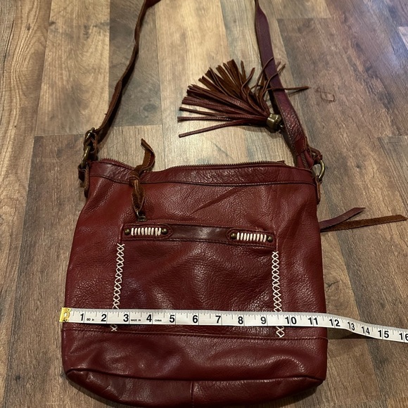 Lucky Brand Deep Red Boho Leather Crossbody - Picture 13 of 14